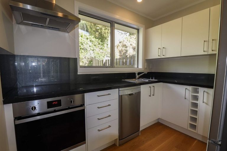 Photo of property in 13 Gipps Street, Karori, Wellington, 6012