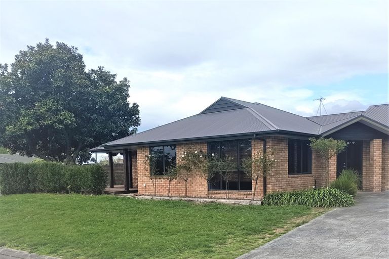 Photo of property in 1 Holmwood Park Drive, Morrinsville, 3300