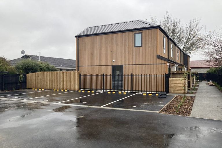 Photo of property in 6/58 Somme Street, St Albans, Christchurch, 8014