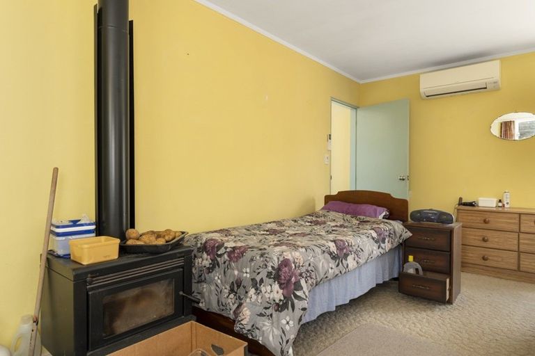 Photo of property in 8 Mardi Place, Mount Maunganui, 3116