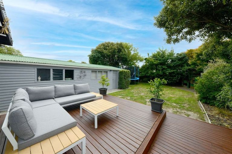 Photo of property in 24 Sledmere Street, Burnside, Christchurch, 8053