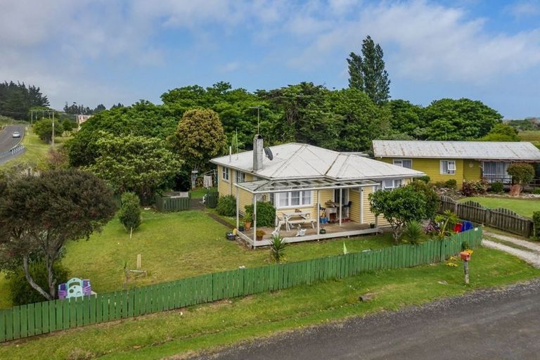 Photo of property in 3 Araroa Road, Ahipara, Kaitaia, 0481