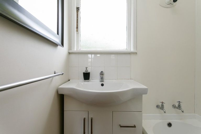 Photo of property in 71 Birch Street, Hilltop, Taupo, 3330