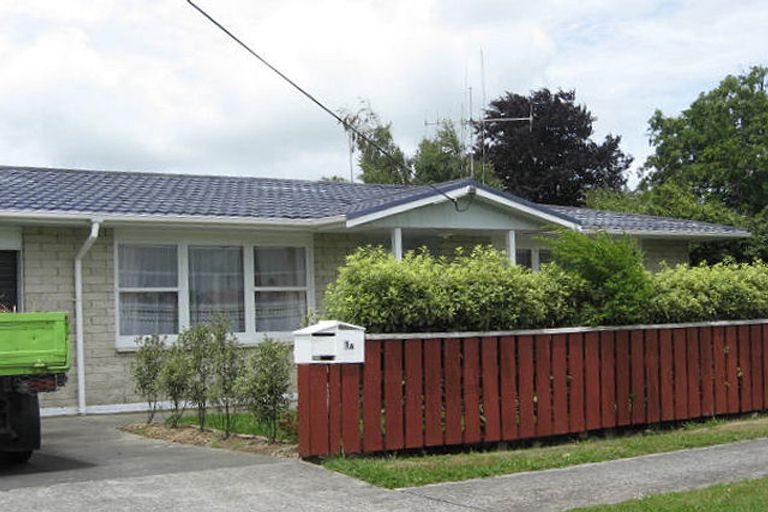 Photo of property in 1a Marlborough Street, Feilding, 4702