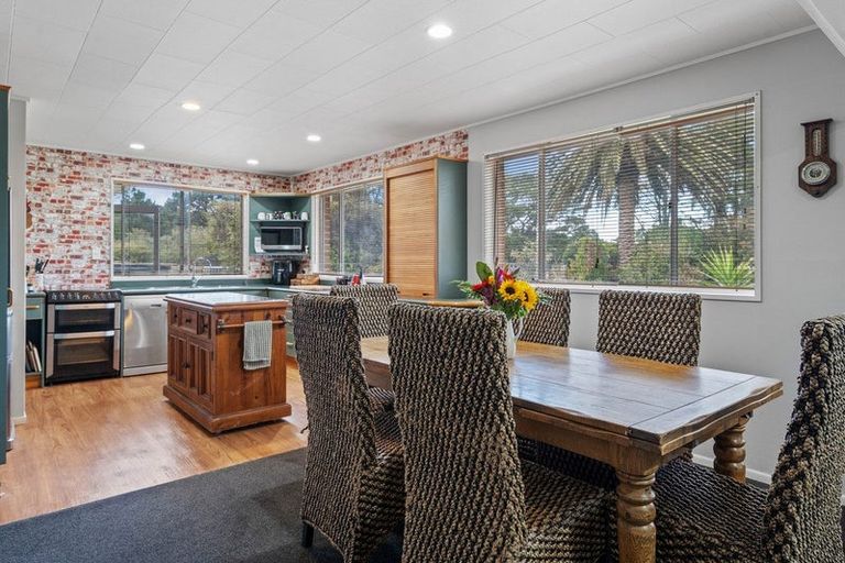 Photo of property in 620 Western Lake Road, Western Lake, Featherston, 5773