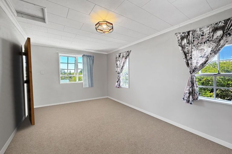 Photo of property in 14b Donald Street, Featherston, 5710