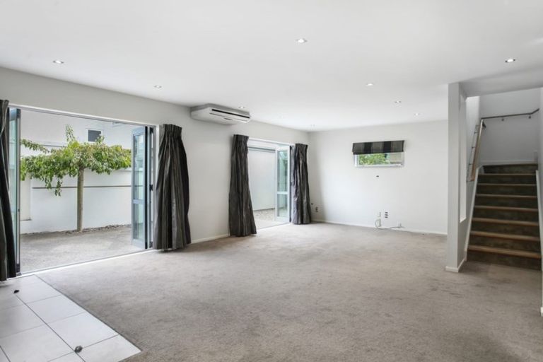 Photo of property in 88b Brockworth Place, Riccarton, Christchurch, 8011