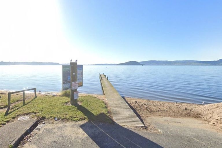 Photo of property in 12 Parawai Road, Ngongotaha, Rotorua, 3010