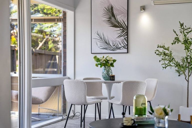 Photo of property in 55a Pigeon Mountain Road, Half Moon Bay, Auckland, 2012