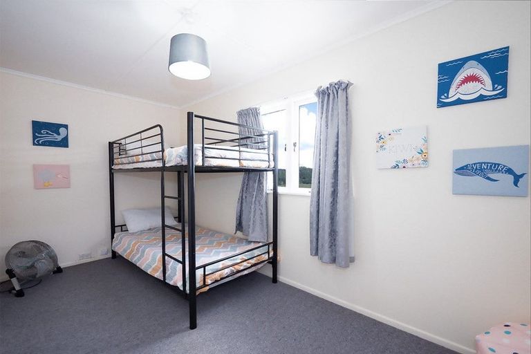 Photo of property in 13 Binnie Street, Paihia, 0200