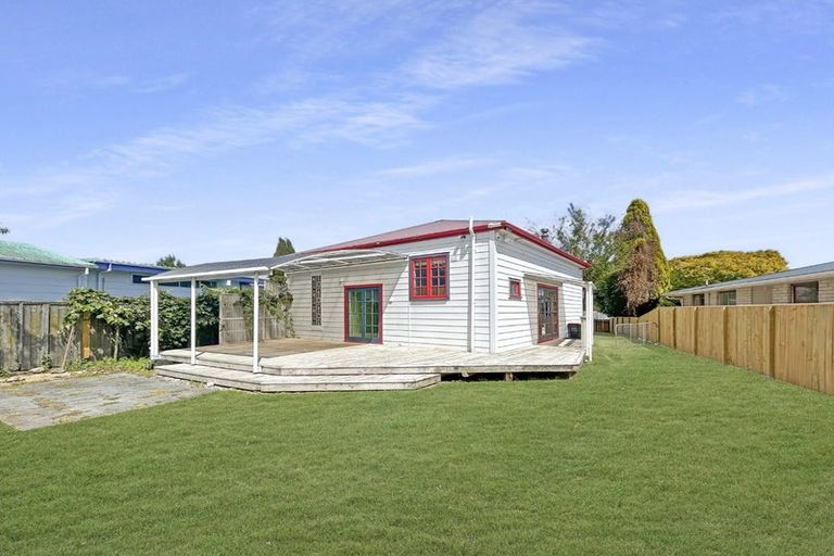 Photo of property in 28 Alexander Street, Awapuni, Palmerston North, 4412