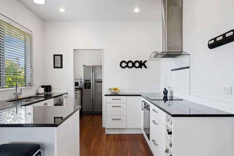 Photo of property in 56 Mokihi Gardens, Hillmorton, Christchurch, 8024