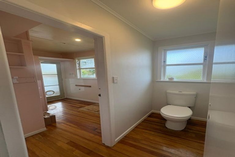 Photo of property in 304 Dowse Drive, Maungaraki, Lower Hutt, 5010