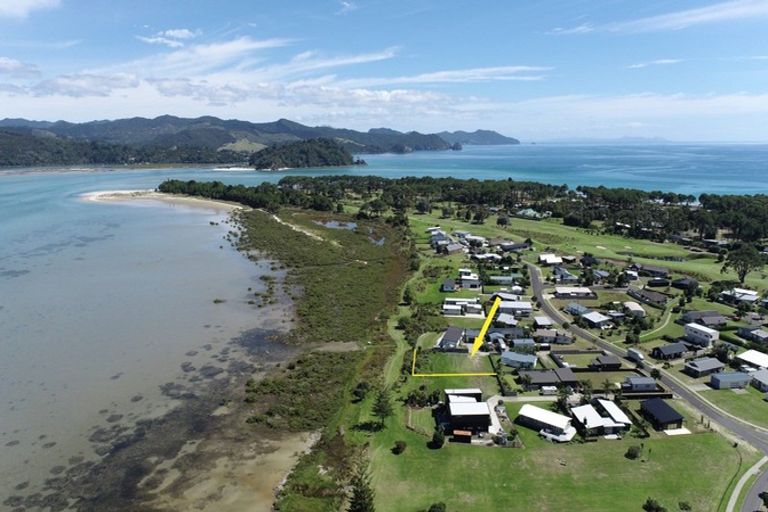Photo of property in 119 Kelly Jade Avenue, Matarangi, Whitianga, 3592