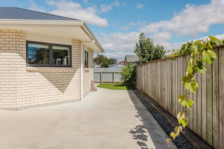 Photo of property in 22 Mcphee Street, Dannevirke, 4930