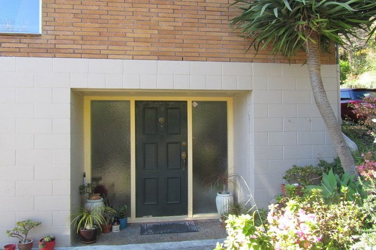 Photo of property in 1/36 Saddleback Rise, Murrays Bay, Auckland, 0630