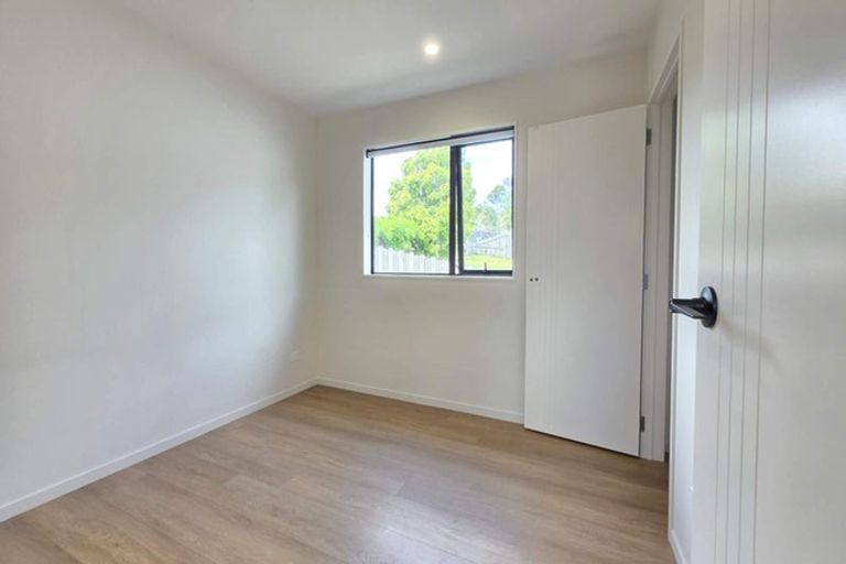 Photo of property in 40 Anne Mclean Drive, Bayview, Auckland, 0629