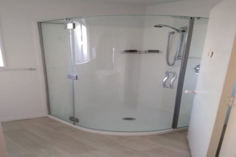 Photo of property in 1/4 Solway Avenue, Ilam, Christchurch, 8041