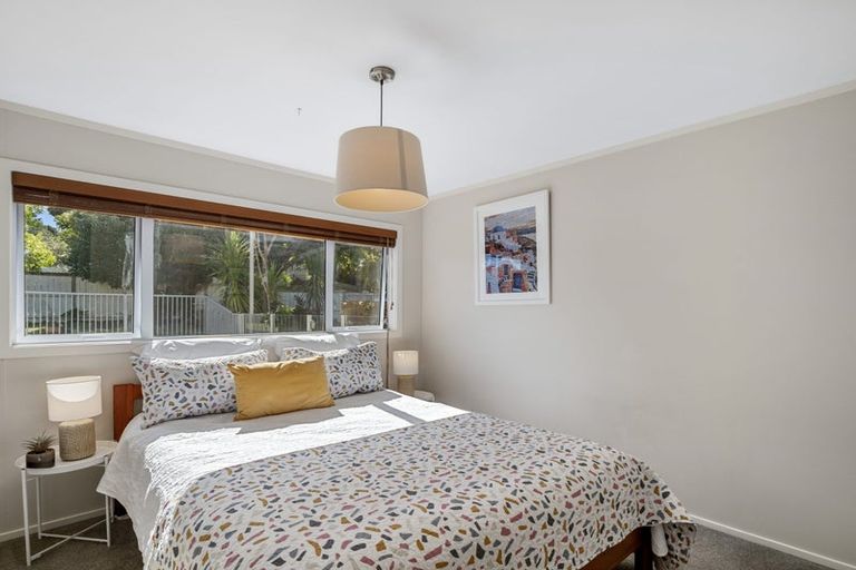 Photo of property in 8 Capricorn Place, Browns Bay, Auckland, 0630