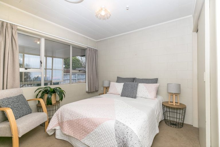 Photo of property in 2/121 Queens Avenue, Frankton, Hamilton, 3204