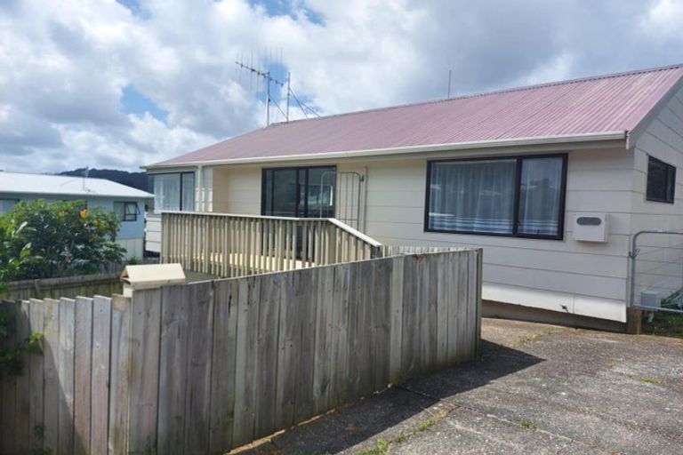 Photo of property in 8a Logan Place, Te Kamo, Whangarei, 0112