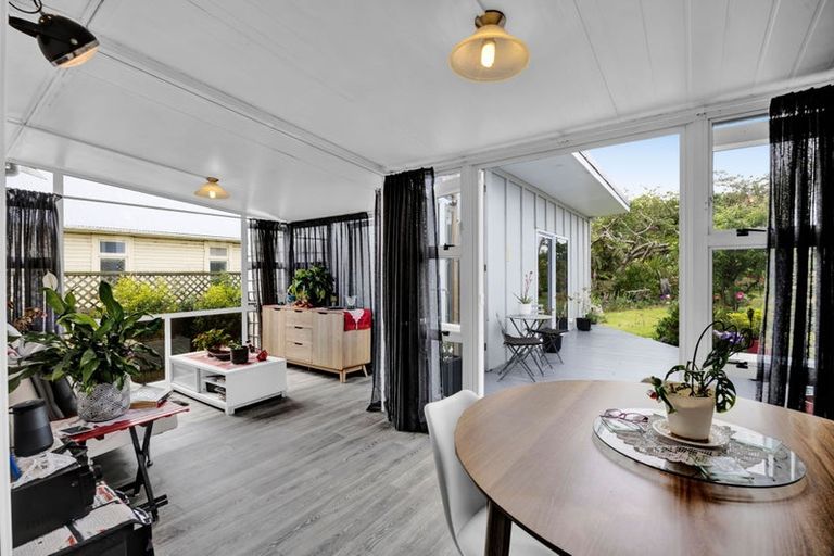 Photo of property in 6 Galt Street, Hawera, 4610