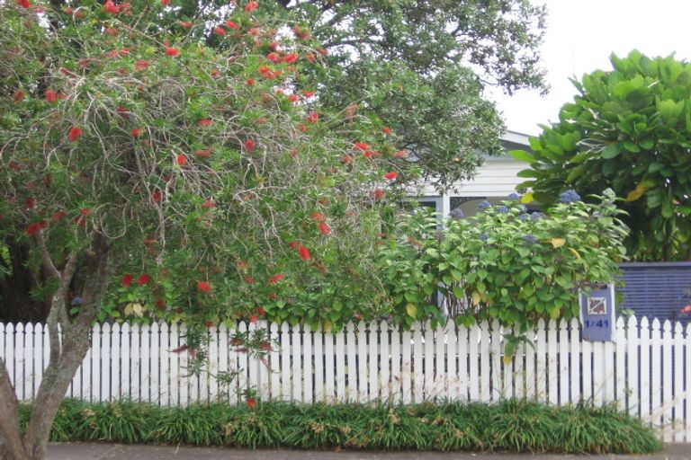 Photo of property in 3/41 Miro Street, New Lynn, Auckland, 0600