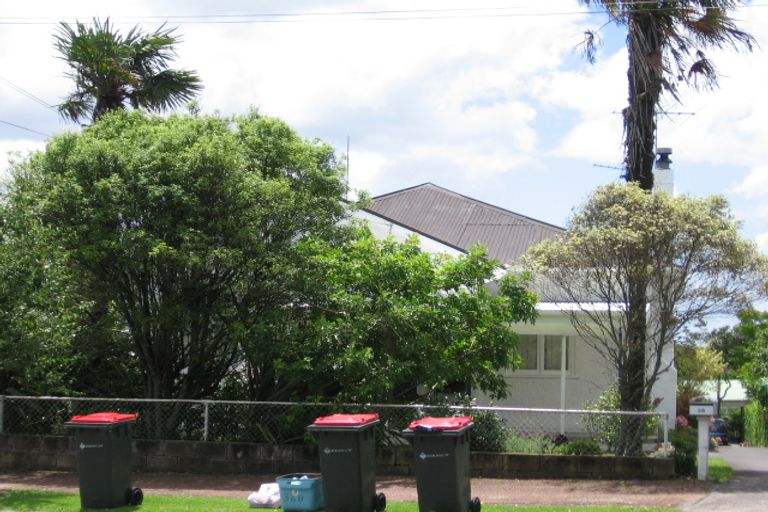 Property details for 36a New Windsor Road, Avondale, Auckland, 0600