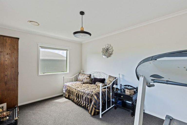 Photo of property in 737 Frankley Road, Hurworth, New Plymouth, 4371