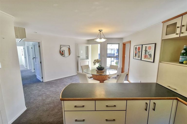 Photo of property in 29 Jenkins Avenue, Redwood, Christchurch, 8051