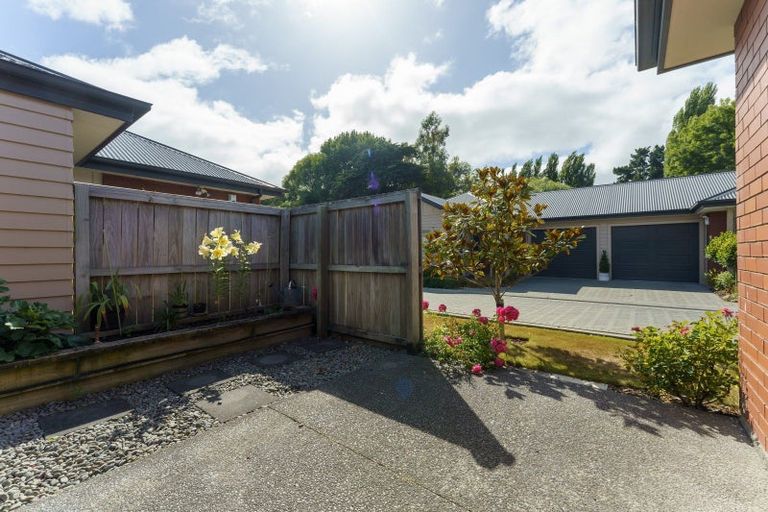Photo of property in 45 Streamside Court, Woolston, Christchurch, 8062