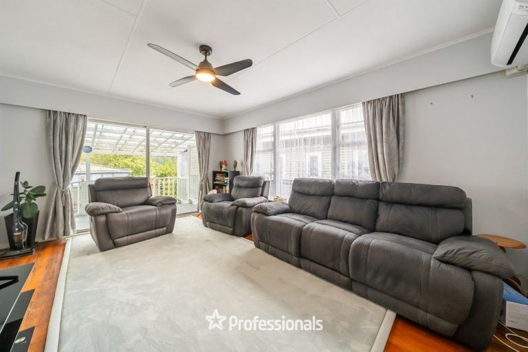 Photo of property in 116 Coast Road, Wainuiomata, Lower Hutt, 5014