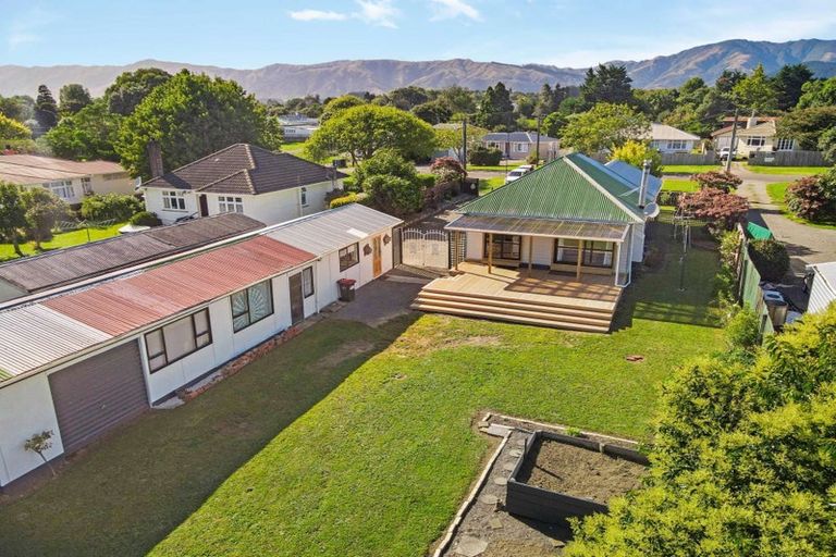 Photo of property in 37 Whittaker Street, Shannon, 4821