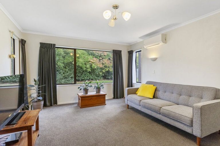 Photo of property in 6 Kew Grove, Raumati Beach, Paraparaumu, 5032