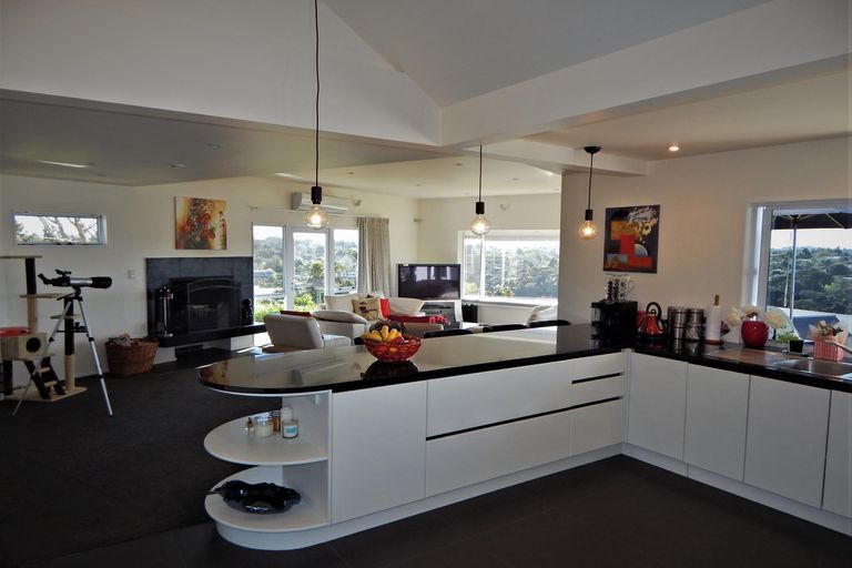 Photo of property in 36 Rarere Terrace, Kerikeri, 0230