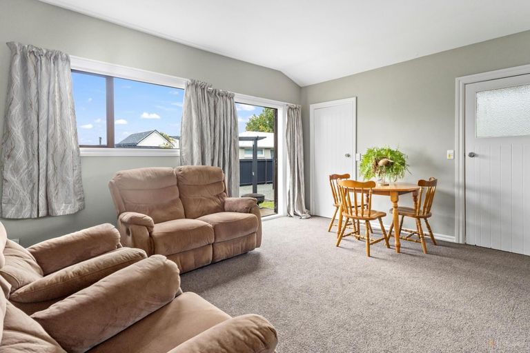 Photo of property in 15a Leckie Street, Redruth, Timaru, 7910