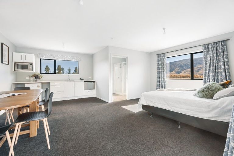 Photo of property in 90 Willowbank Road, Queensberry, Cromwell, 9383