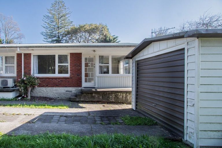 Photo of property in 77d Aurora Terrace, Hillcrest, Hamilton, 3216