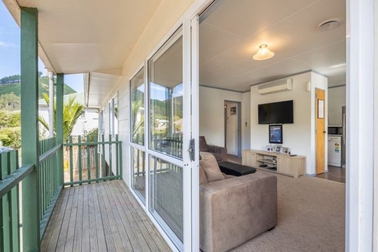 Photo of property in 2/12 Hinau Street, The Brook, Nelson, 7010