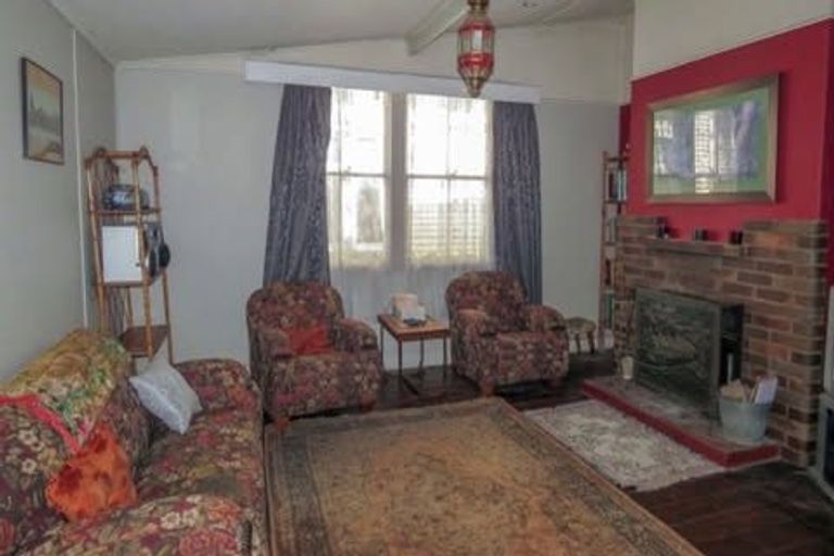 Photo of property in 102 Broadway, Reefton, 7830