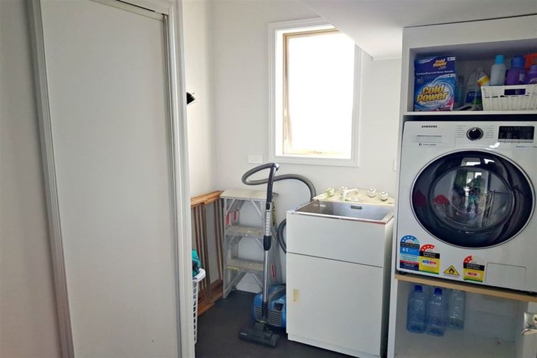 Photo of property in 80 Salcombe Street, Kaitangata, 9210