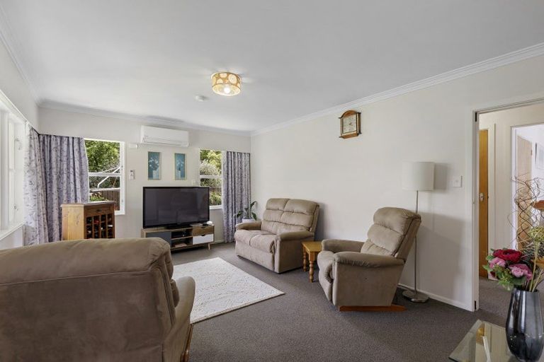 Photo of property in 13a Wai-iti Crescent, Woburn, Lower Hutt, 5010
