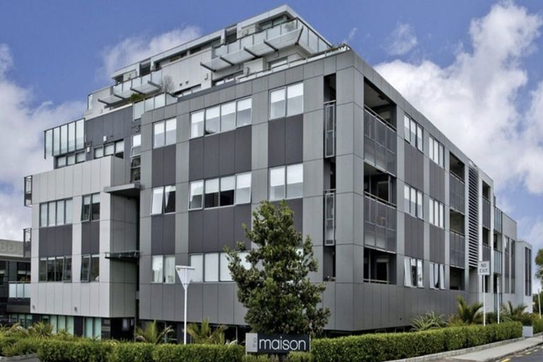 Photo of property in Maison Apartments, 106/16 Huron Street, Takapuna, Auckland, 0622