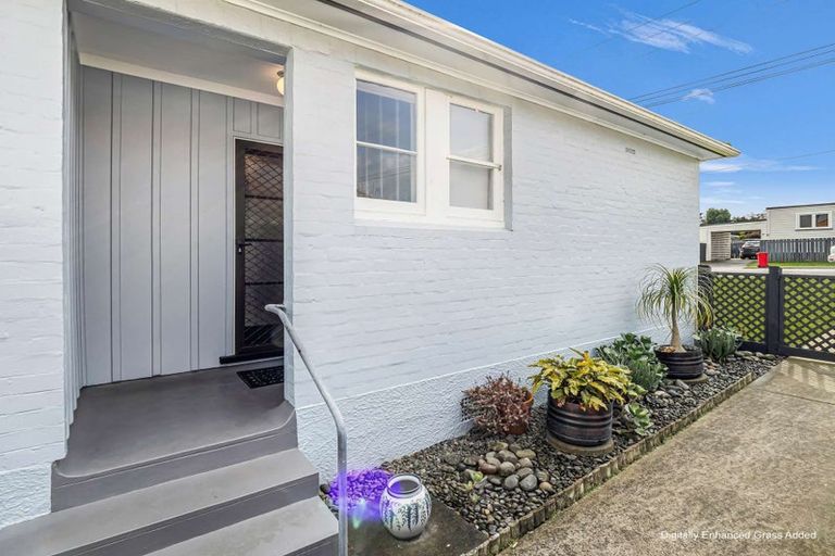 Photo of property in 36 Maxwell Avenue, Durie Hill, Whanganui, 4500