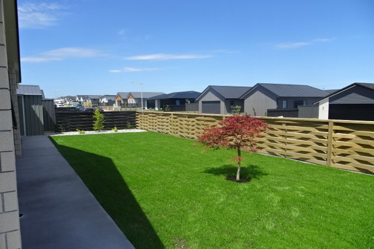 Photo of property in 3 Turnbridge Street, Pyes Pa, Tauranga, 3112