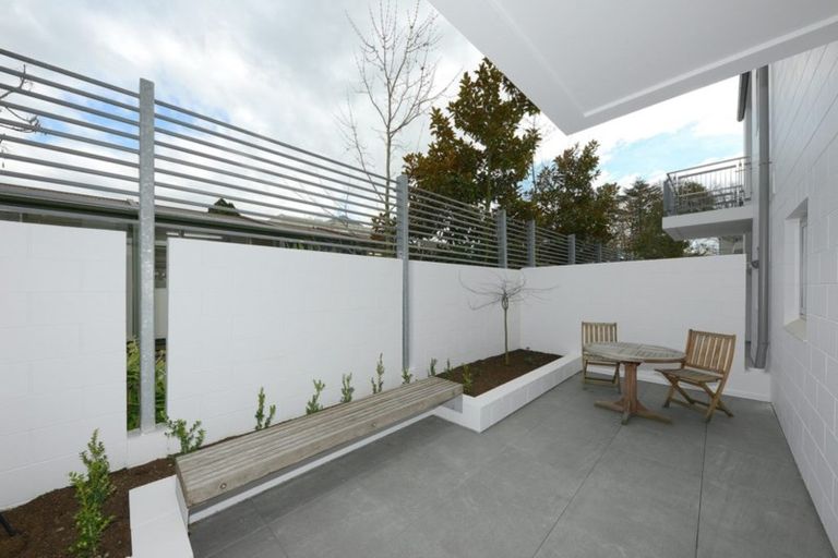 Photo of property in 12/41 Cambridge Terrace, Christchurch Central, Christchurch, 8013