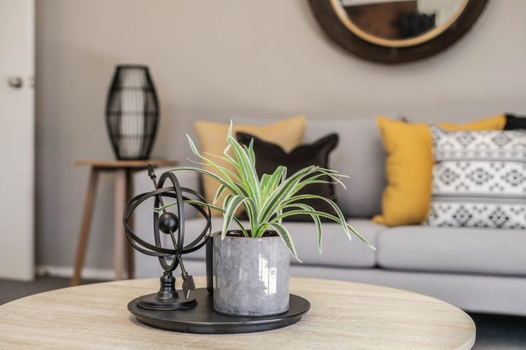 Photo of property in 16 Dominica Crescent, Grenada Village, Wellington, 6037