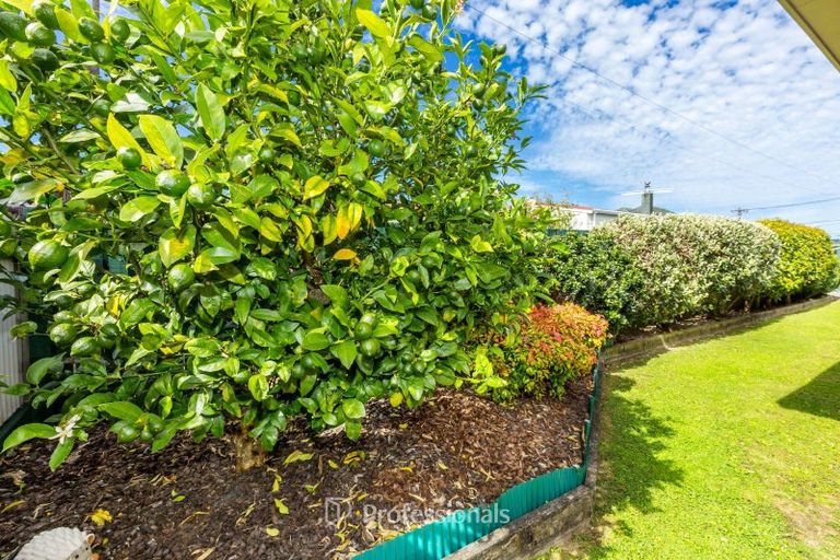 Photo of property in 27b Thackeray Street, Trentham, Upper Hutt, 5018