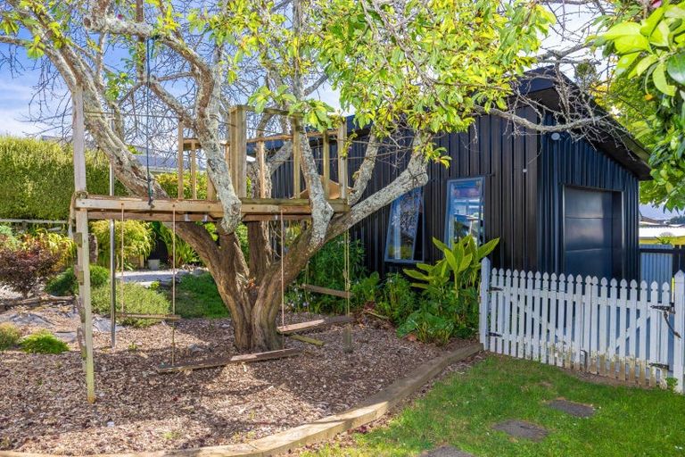 Photo of property in 2 College Street, Te Awamutu, 3800