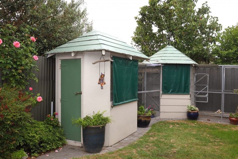 Photo of property in 249 Warwick Road, Mayfair, Hastings, 4122